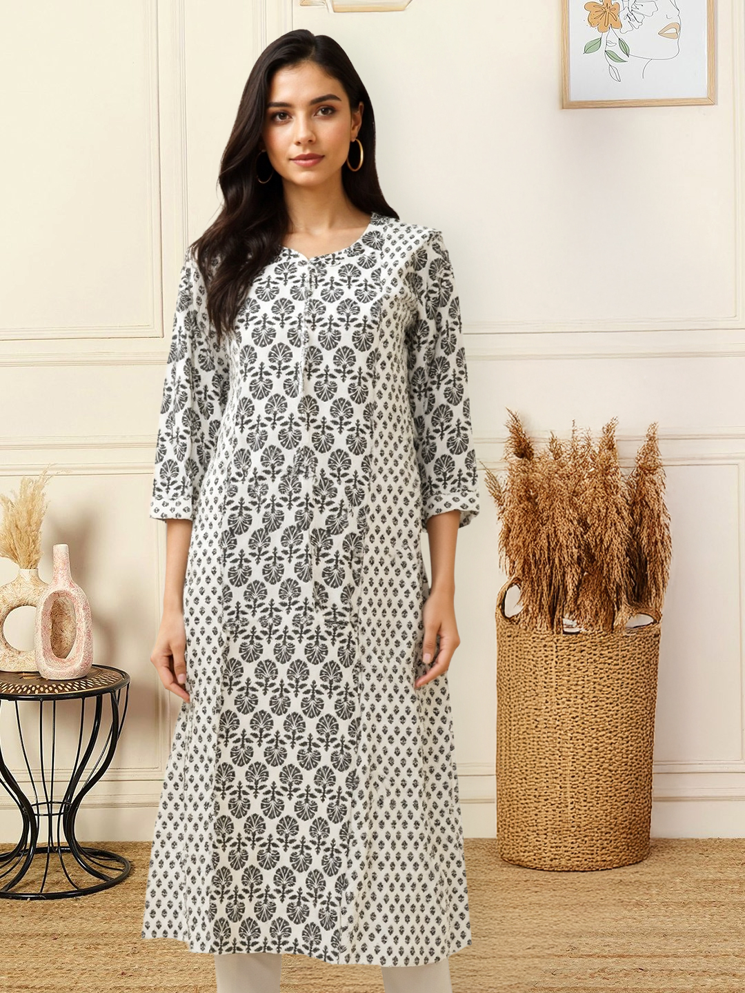 Picture of Elegance Etched Prints Effortless Everyday Kurta